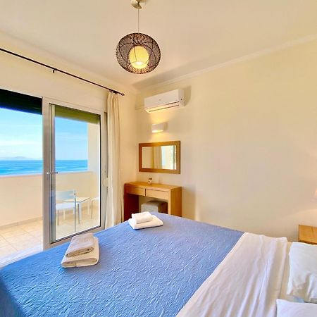 Luxury Villa Akti Barbati 2 With Private Pool By Dadovillas Pyrgi  外观 照片