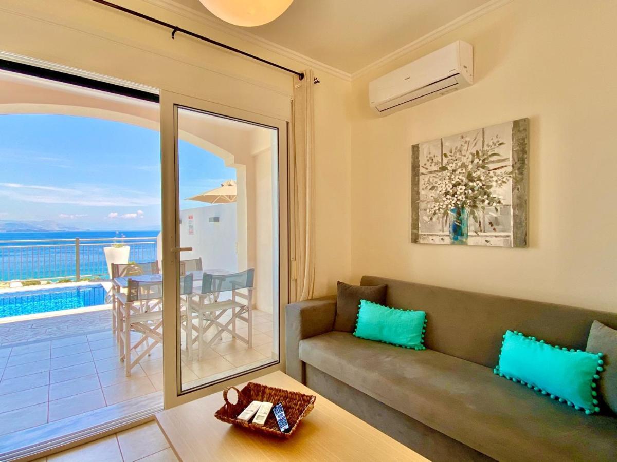 Luxury Villa Akti Barbati 2 With Private Pool By Dadovillas Pyrgi  外观 照片